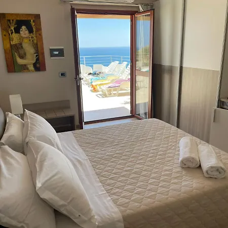 Terrazze Chiaramontane Exclusive Frühstückspension 4*