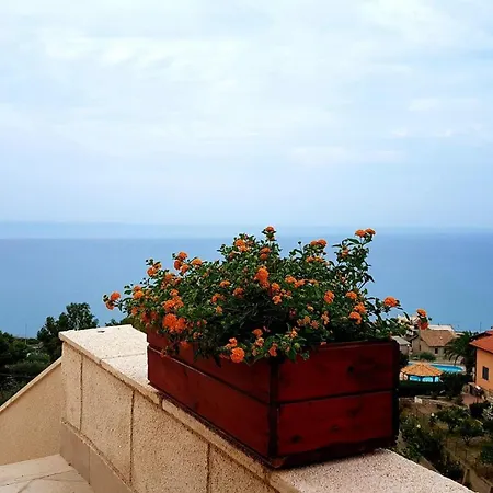 Terrazze Chiaramontane Exclusive Bed & Breakfast 4*